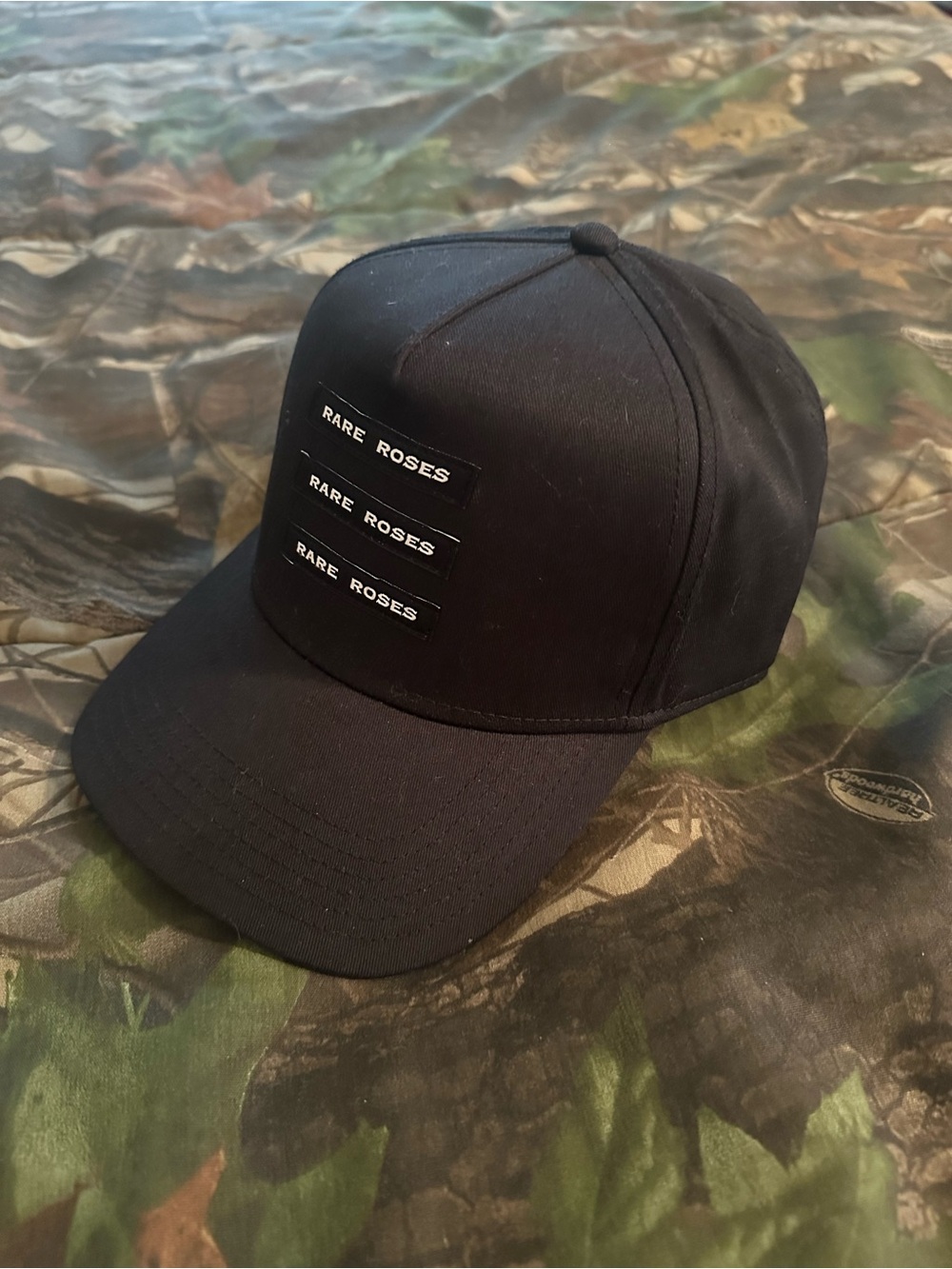 Men's Rare Roses Five-Panel Black Hat